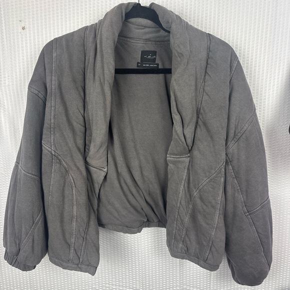 Unisex puffer Jacket size small - Picture 1 of 4